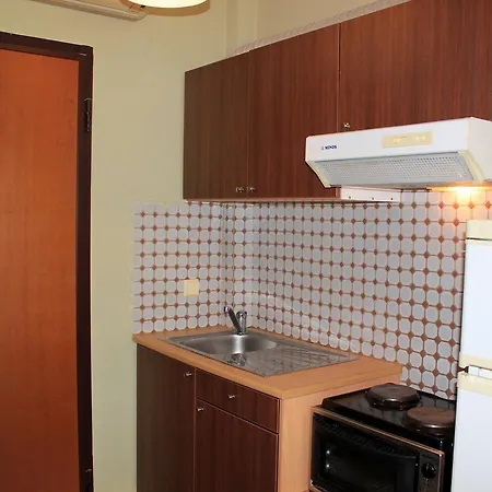 Helen Apartment